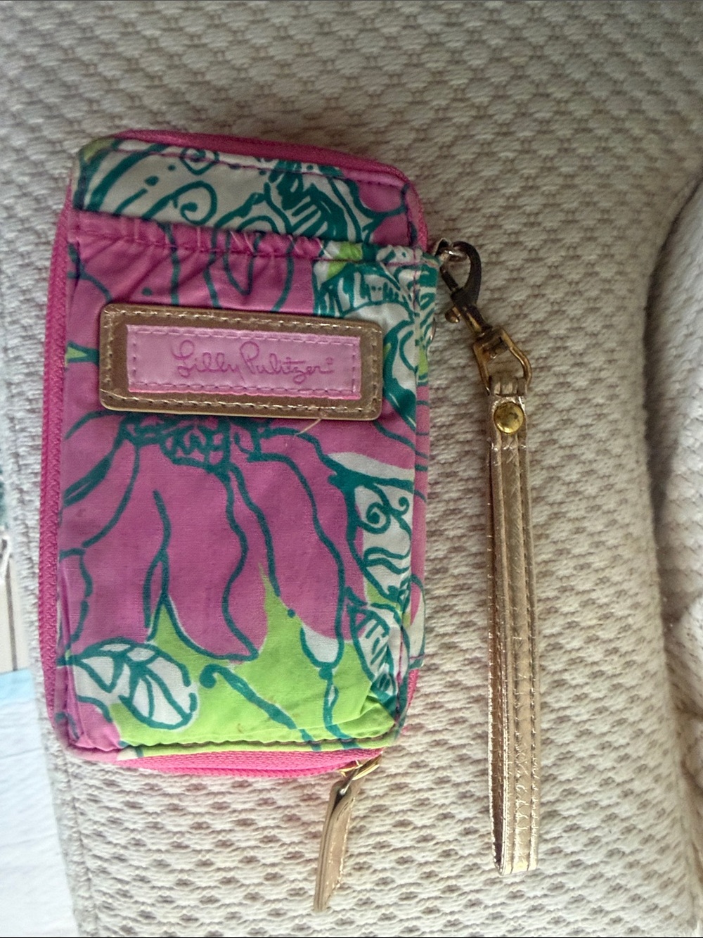 Lilly Pulitzer Pink Floral Wristlet Phone Case